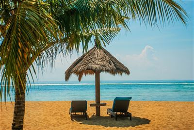 Liegen am Strand